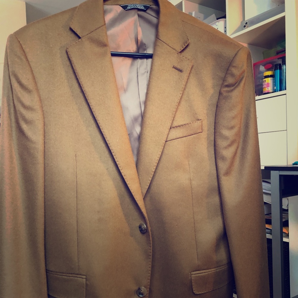 Cashmeres man suit